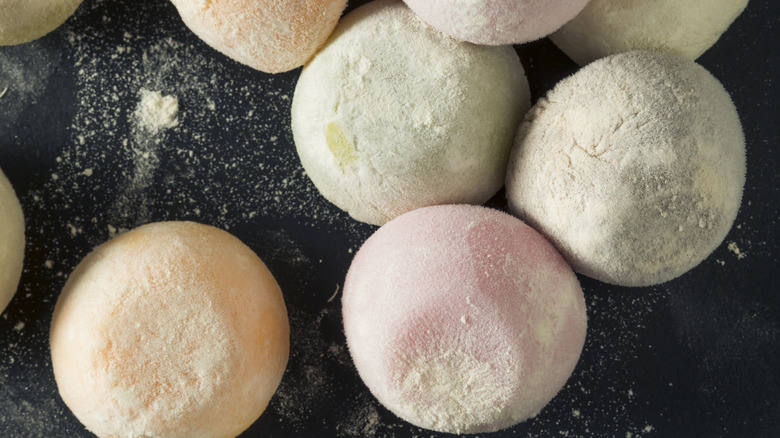 Different flavors of mochi ice cream