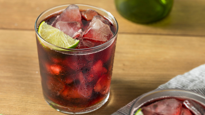 red wine with cola