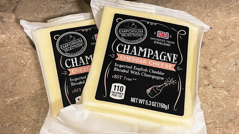 Emporium Selection Champagne Cheddar 