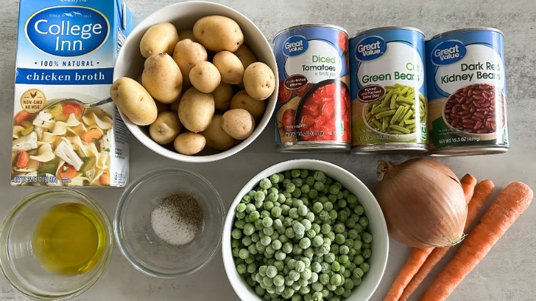 ingredients for vegetable soup