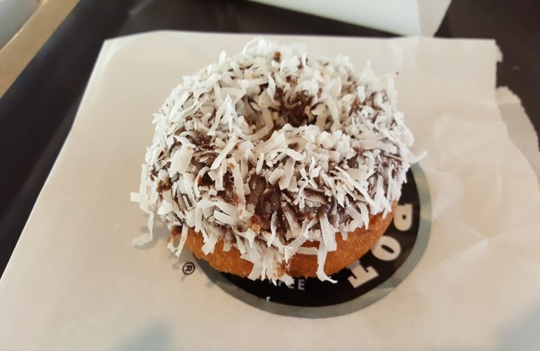 #18 Top Pot Doughnuts, Seattle: Feather Boa