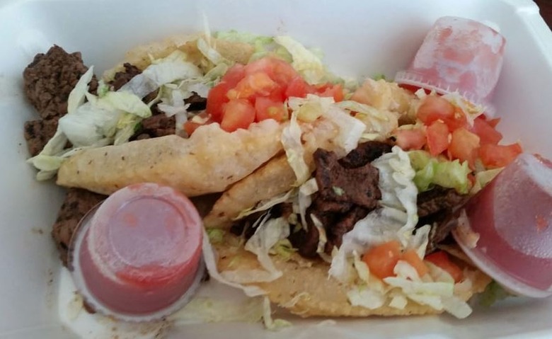 #7 Spicy Beef Fajita, Henry's Puffy Tacos & Cantina (San Antonio, Texas)