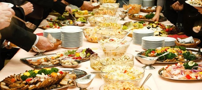 America&apos;s Favorite Holiday Feasts