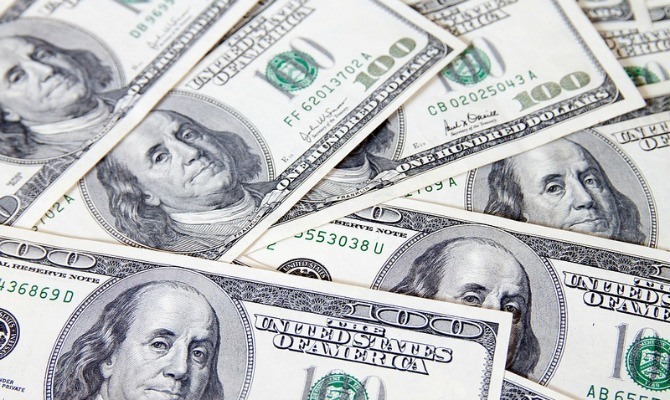 $100 Bills