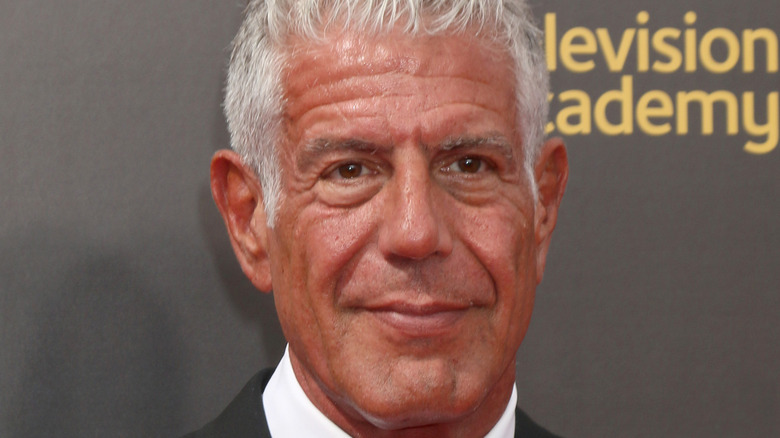 Anthony Bourdain posing