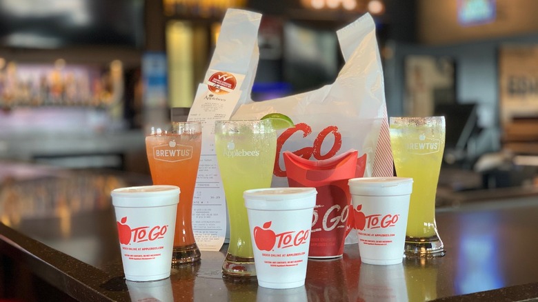 Applebee's spring cocktails 