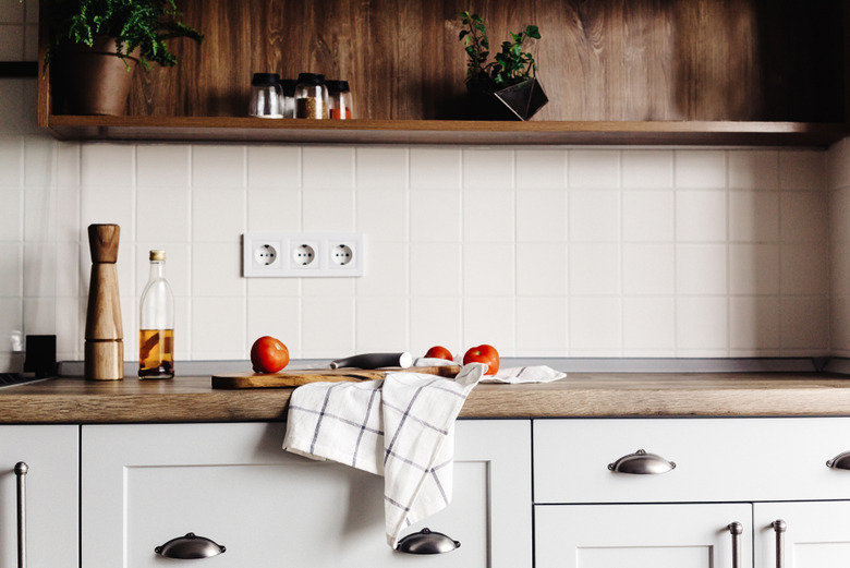 How often should you wash your kitchen towel?