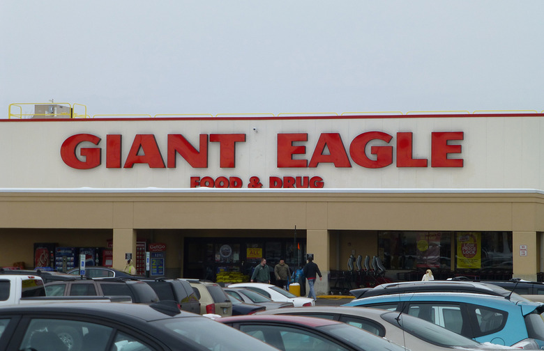#15 Giant Eagle