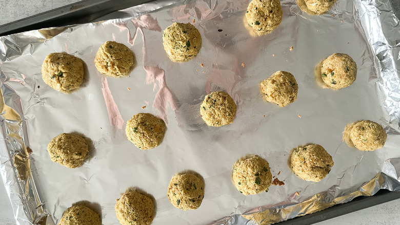 falafel on baking sheet before baking