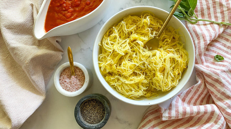 shredded spaghetti squash with towel