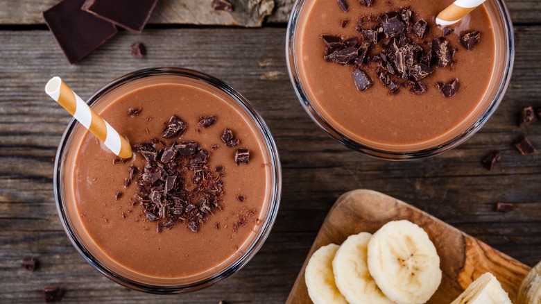 Banana coffee with dark chocolate