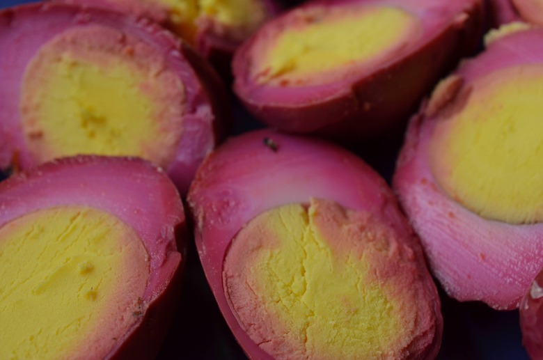 beet-pickled eggs