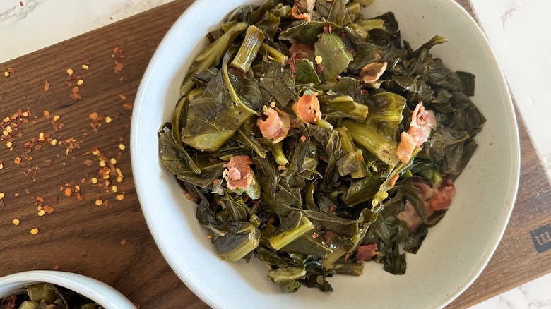 bacon braised collard greens
