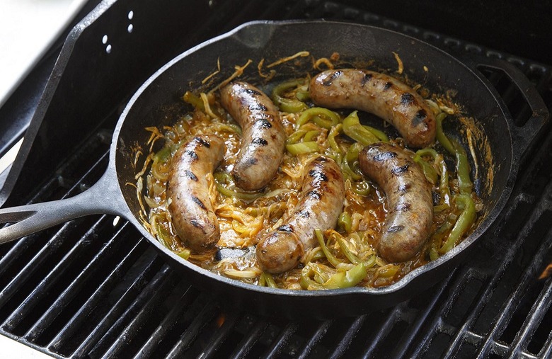 Wyoming: Grilled Mesquite Beer Brats