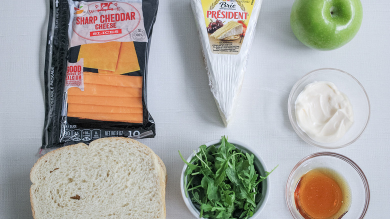ingredients for grilled cheese