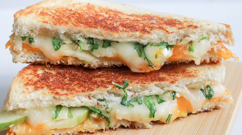 close up of grilled cheese 
