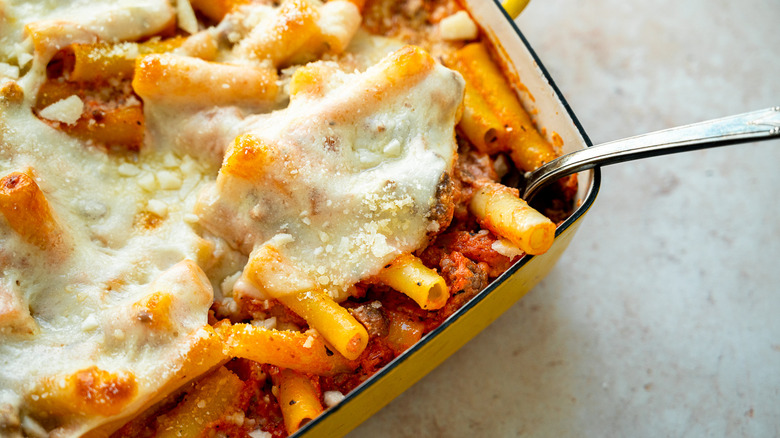 cheesy baked ziti in dish