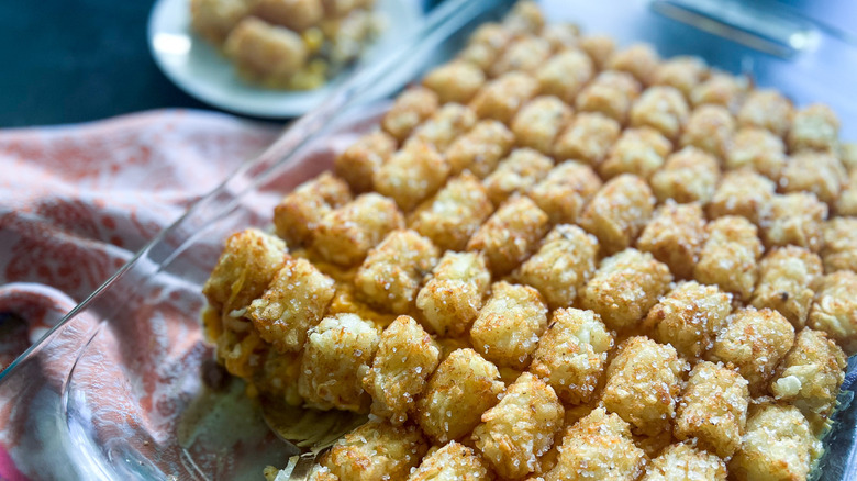 cheesy tater tots casserole