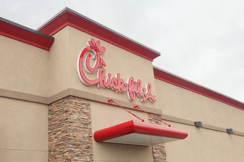 chick-fil-a pay raise
