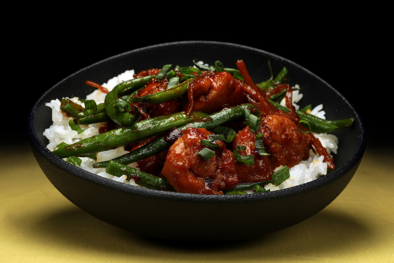 Chile crisp chicken with shallots and green beans