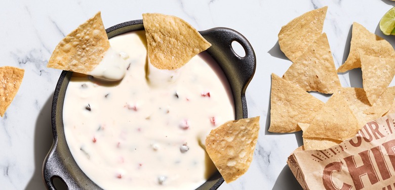 chipotle queso blanco