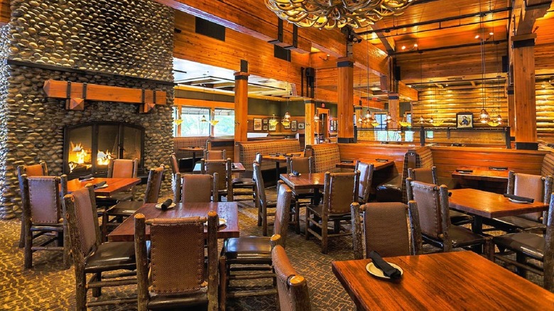 Interior of Claim Jumper