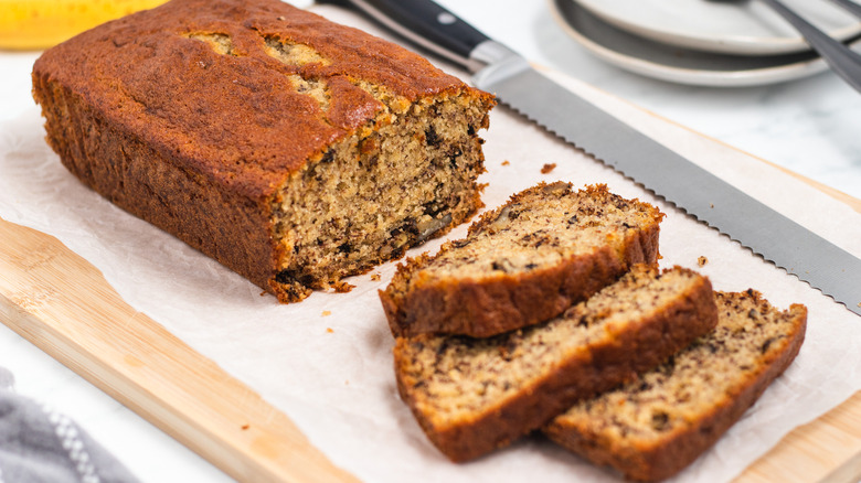 banana bread with slices
