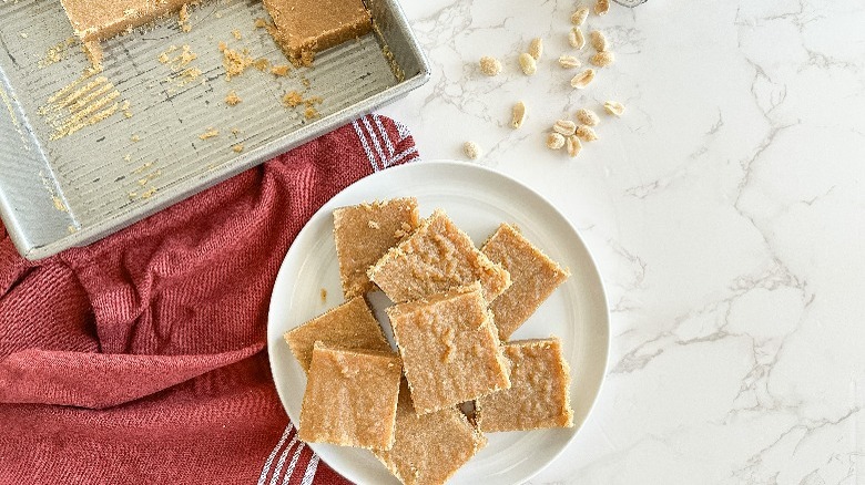 peanut butter fudge squares