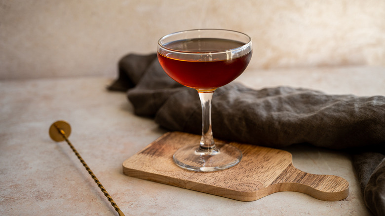 manhattan cocktail in glass
