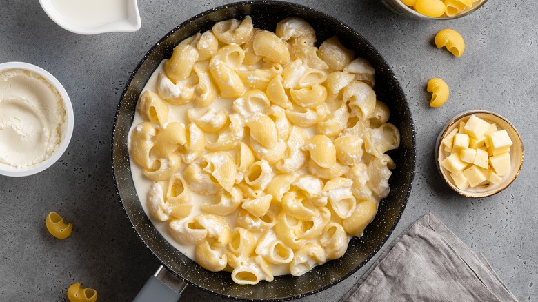 Pasta cooked in milk to build a creamy sauce.