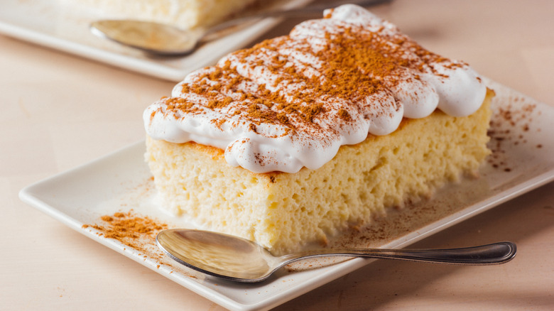 Tres leches cake 