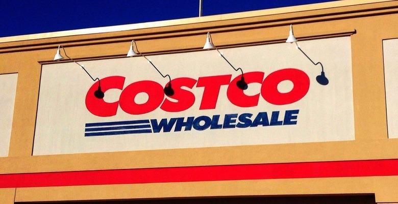 Costco Chicken Salad Linked to E. Coli Contamination Across 4 States
