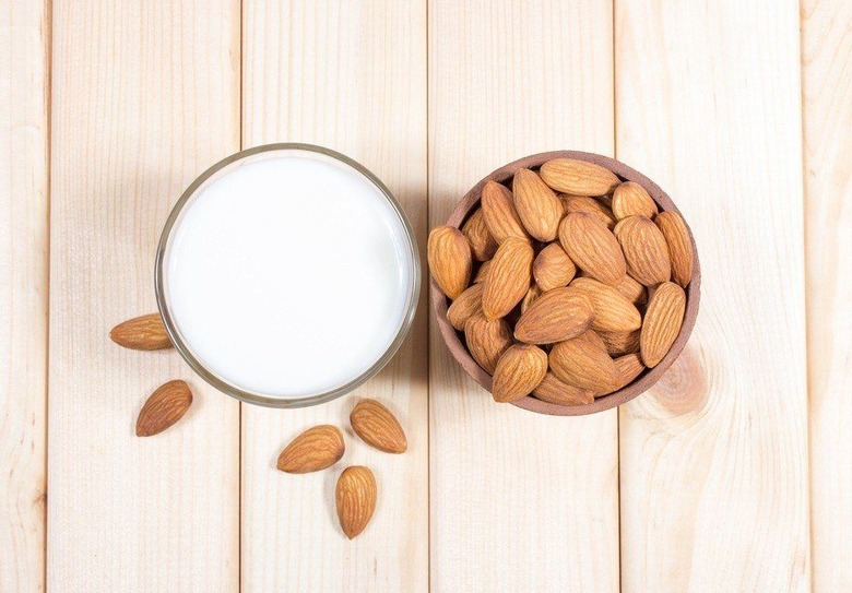 Almond Milk Vs. Cow's Milk