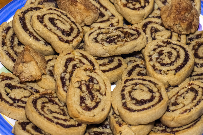 Date Pinwheel Cookies recipe - The Daily Meal