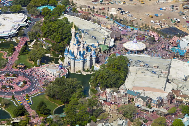 Magic Kingdom's Sidewalks Subconsciously Guide You