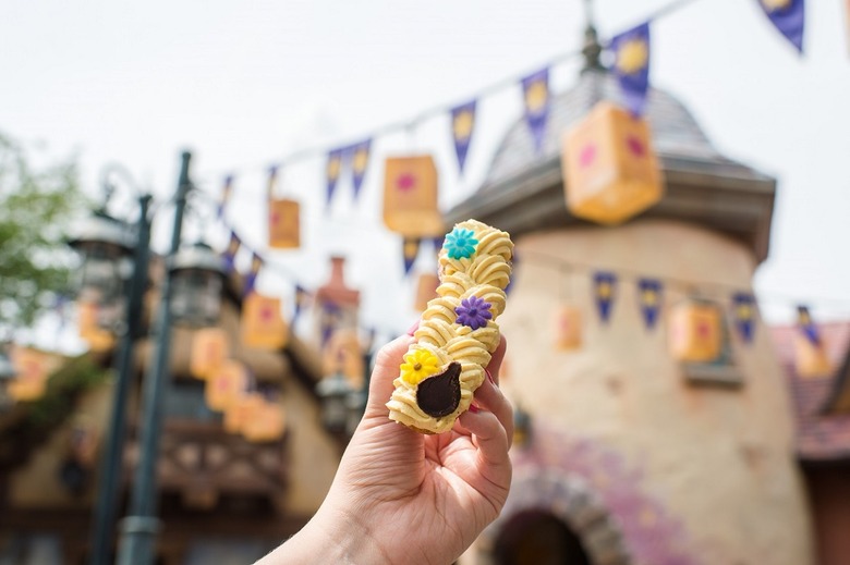 Tangled Eclair Magic Kingdom Disney World