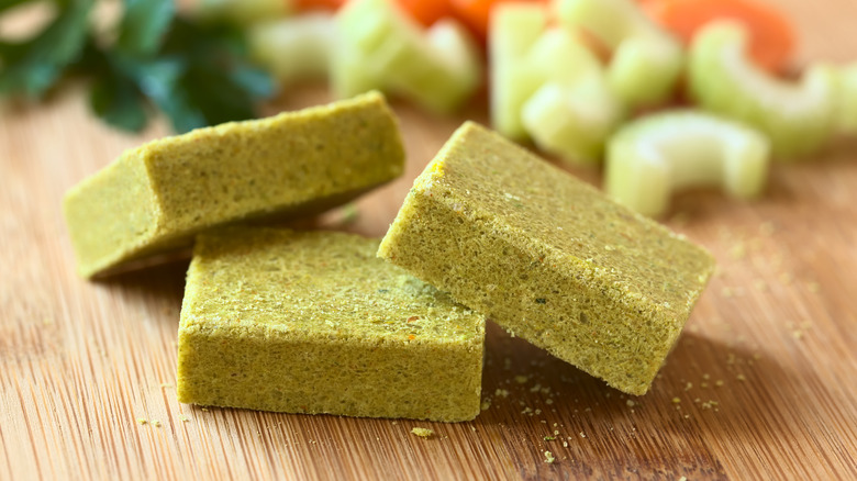 Bouillon cubes 