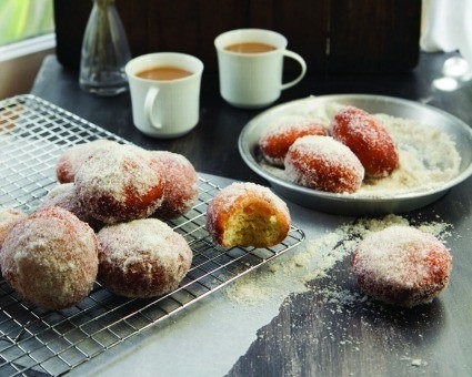 Vanilla Sugar Doughnuts
