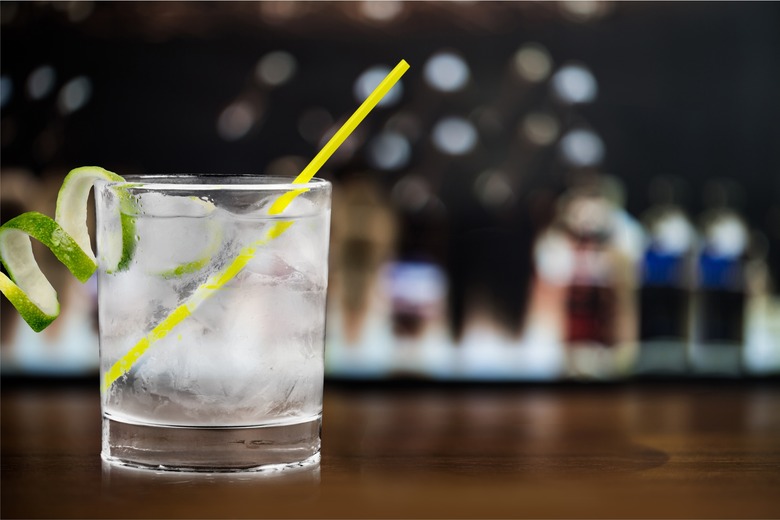 gin and tonic