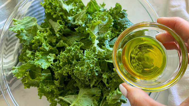 kale in a bowl 