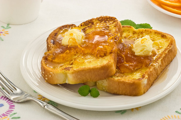 The Queen: What's for Breakfast?