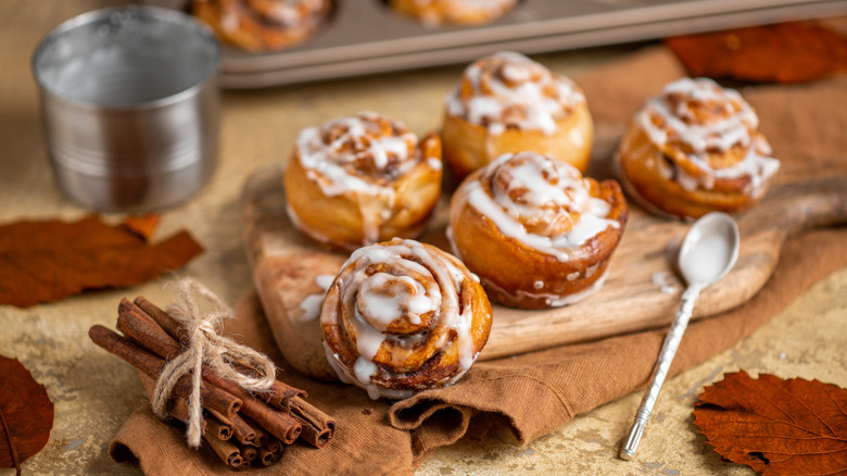 Cinnamon rolls with icing