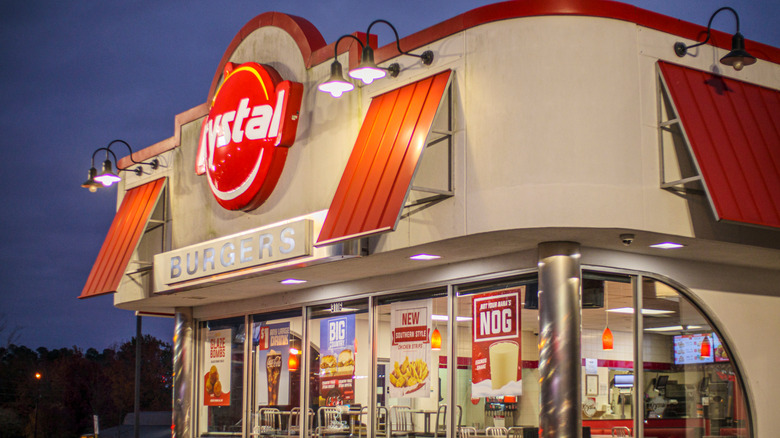 A standalone, retro-styled Krystal burgers location