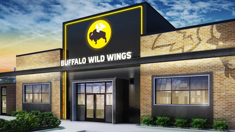 Buffalo Wild Wings restaurant