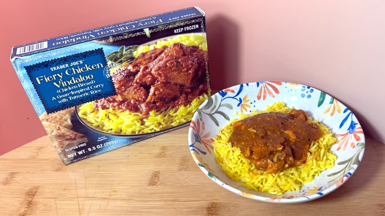A box and bowl of Trader Joe's chicken vindaloo