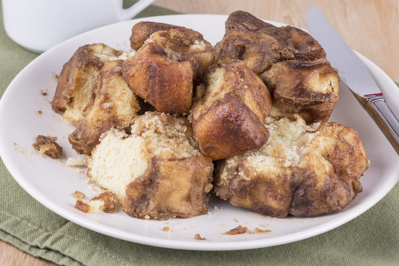 Slow Cooker Monkey Bread