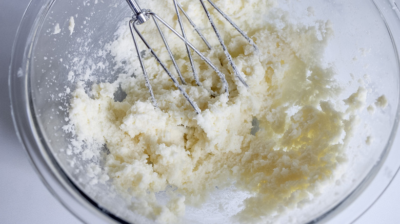 butter and sugar in bowl