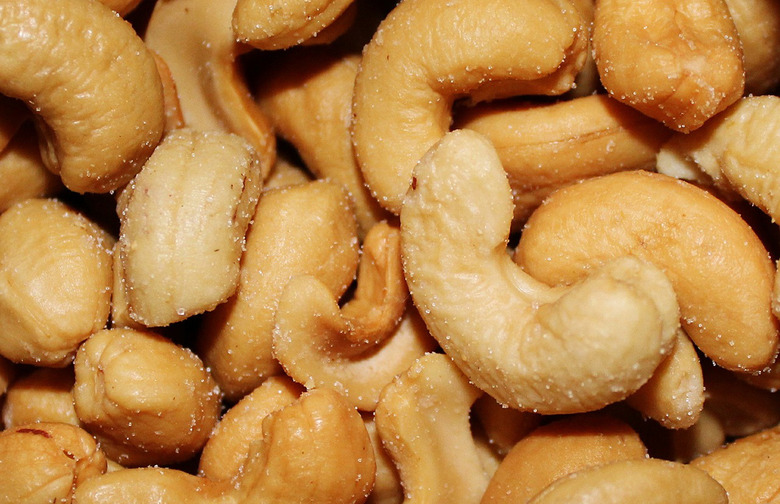 Cashews