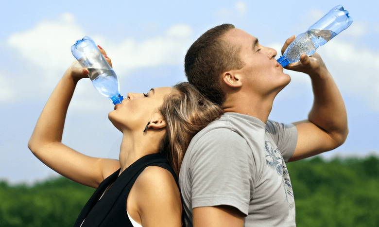 drink water