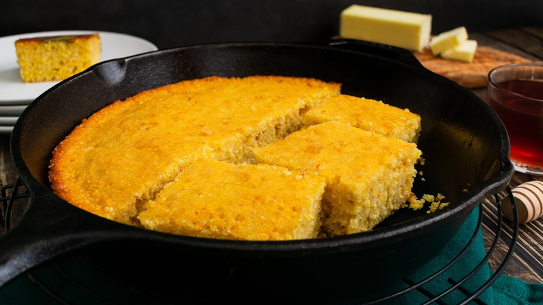sliced cornbread in cast iron